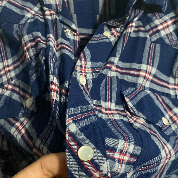 Flannel button down shirt great condition - Picture 5 of 7
